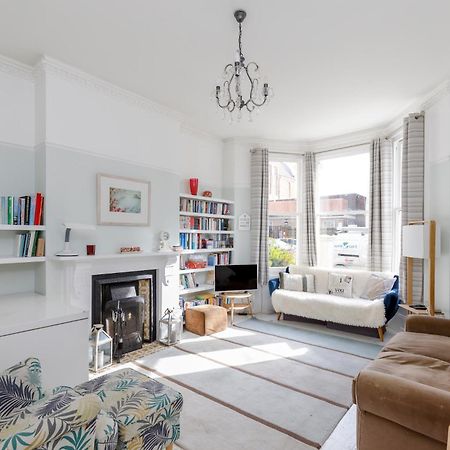 Central Hove Flat W Large Garden المظهر الخارجي الصورة