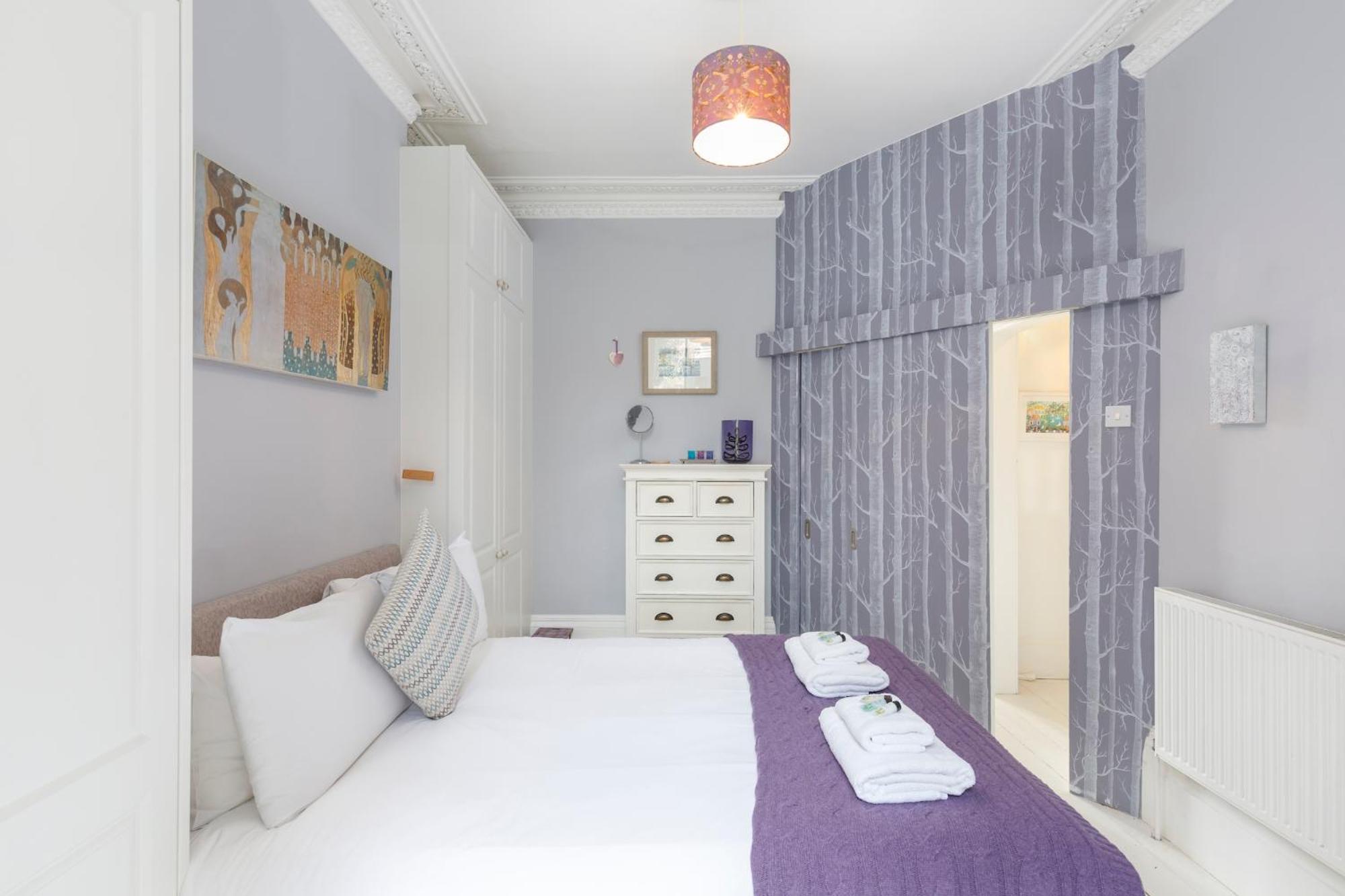 Central Hove Flat W Large Garden المظهر الخارجي الصورة